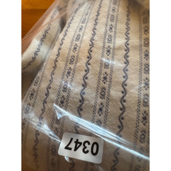 VTG LL BEAN Women XL Pet. Blue Dobby Stripe Pintuck Prairie Cottage Nightgown - Picture 9 of 9